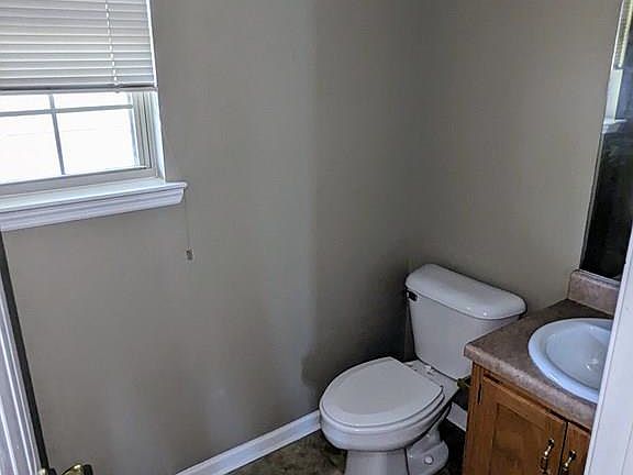 3rd image of 46 Delaney Ct