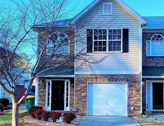 2nd image of 112 Creekwood Dr