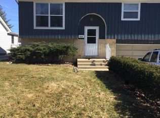 469 Prospect Ave, Mundelein, IL