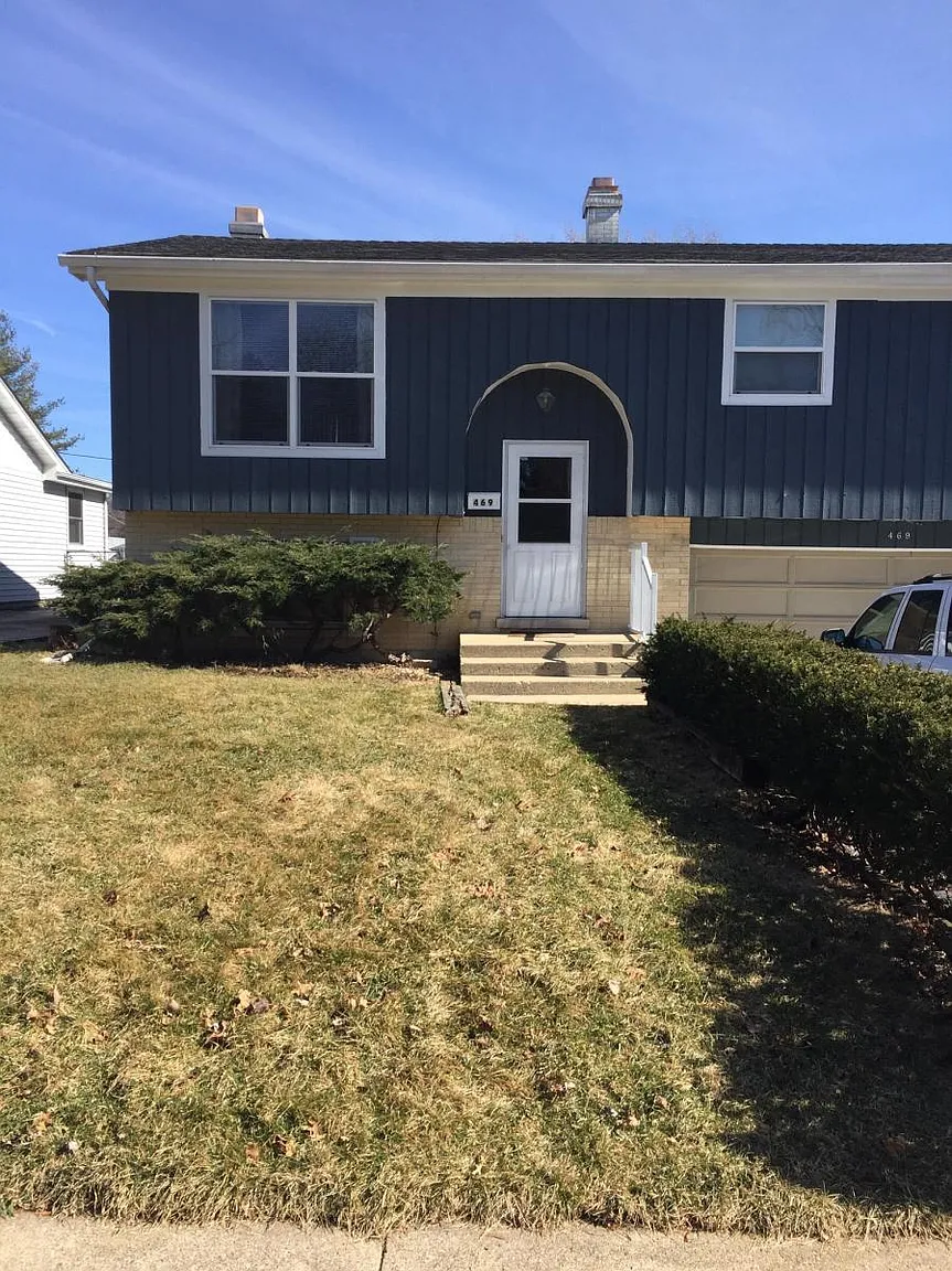 469 Prospect Ave photo 1