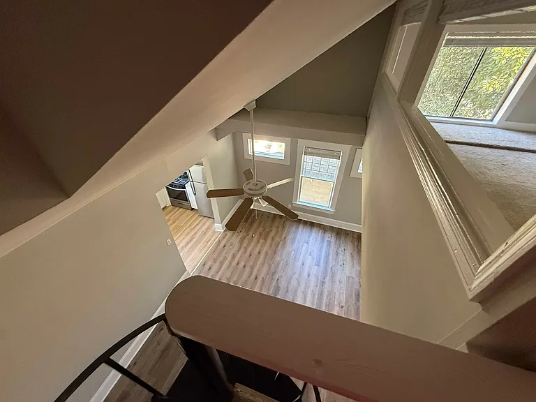 747 Barnett St NE #3 — Photo 19