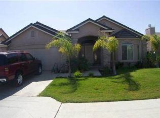 2939 E Granada Ave, Fresno, CA
