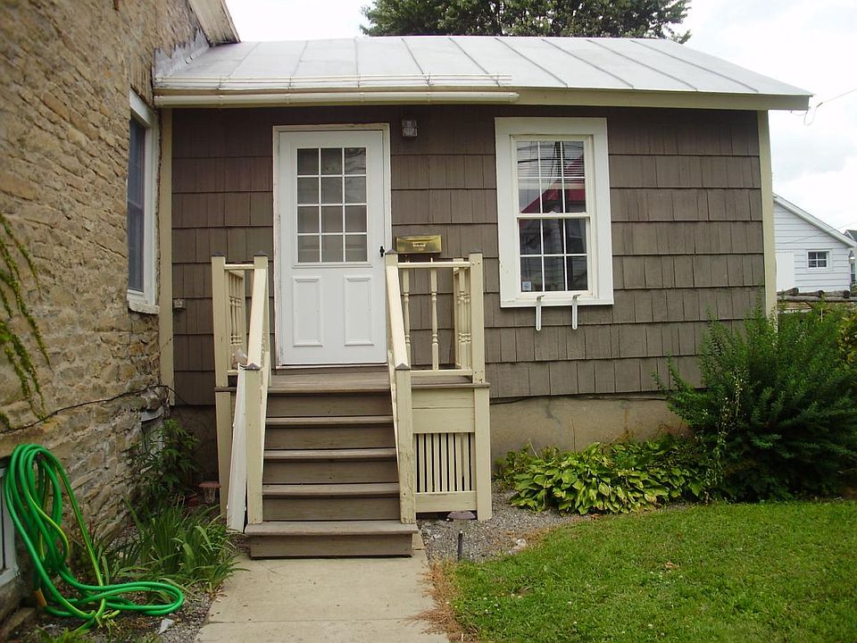 1st image of 618 Caroline St