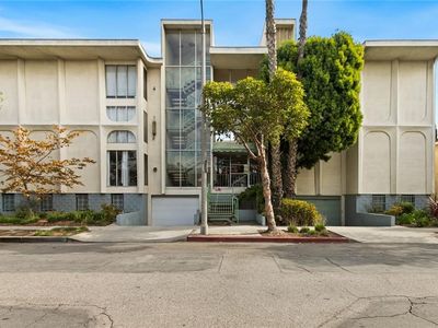 334 Gladys Ave APT 305, Long Beach, CA, 90814