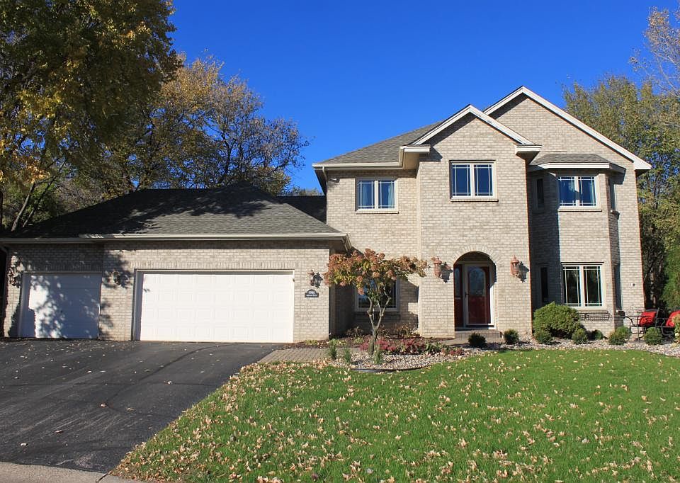 1st image of 9980 Applewood Cir
