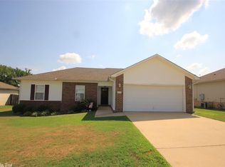 402 Apricot St, Austin, AR 72007