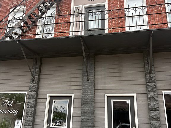 2nd image of 414 S Main St APT B
