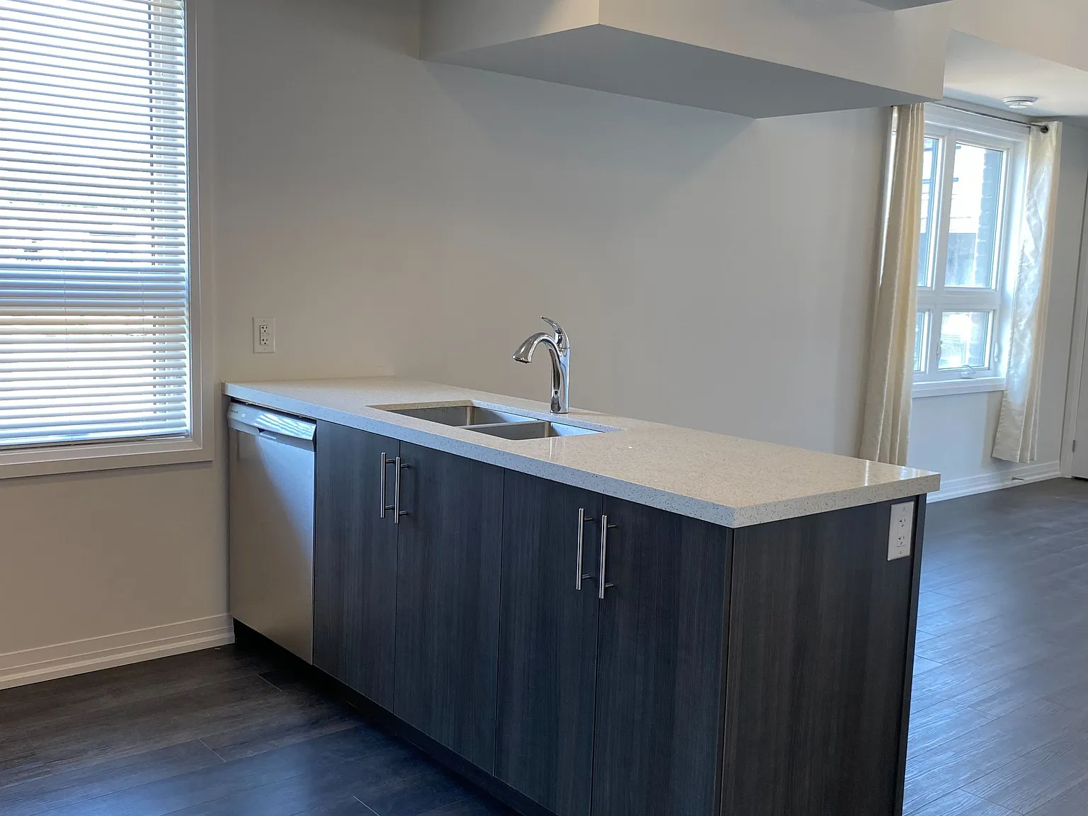 1 bed, $1,895 — Photo 3