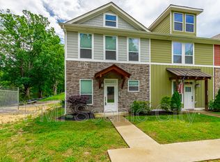 1916 Young Rd SE, Cleveland, TN 37323