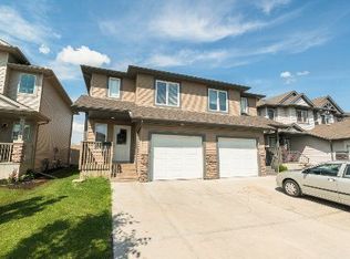 15728 95th St NW #1A, Edmonton, AB T5Z0G1