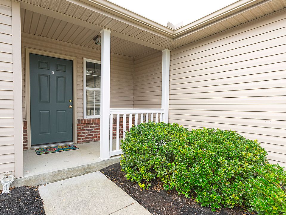 1st image of 920B Nelson Ln