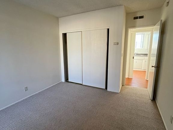 5th image of 737 E Providencia Ave #0