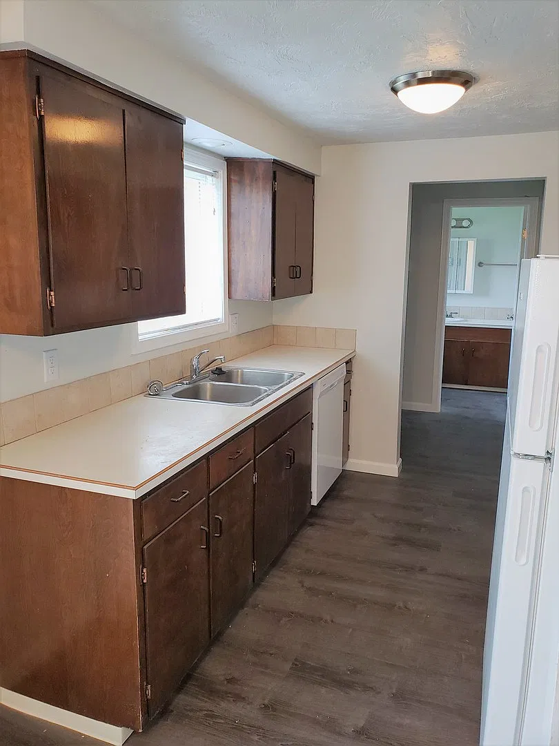 Remodeled 2 Bedroom for only $1795/mo — Photo 4