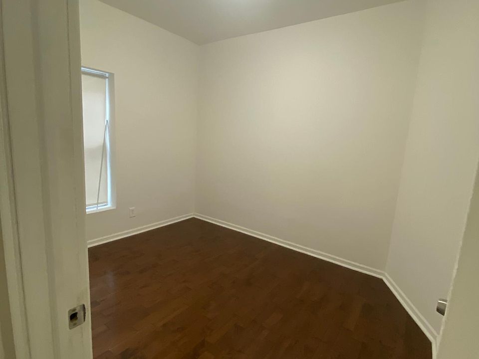 1st image of 2303 N Milwaukee Ave #7-2