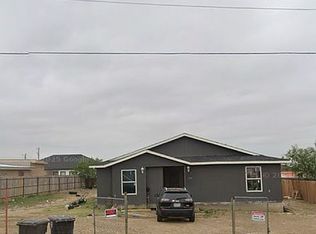 121 Wipff Rd, Eagle Pass, TX 78852