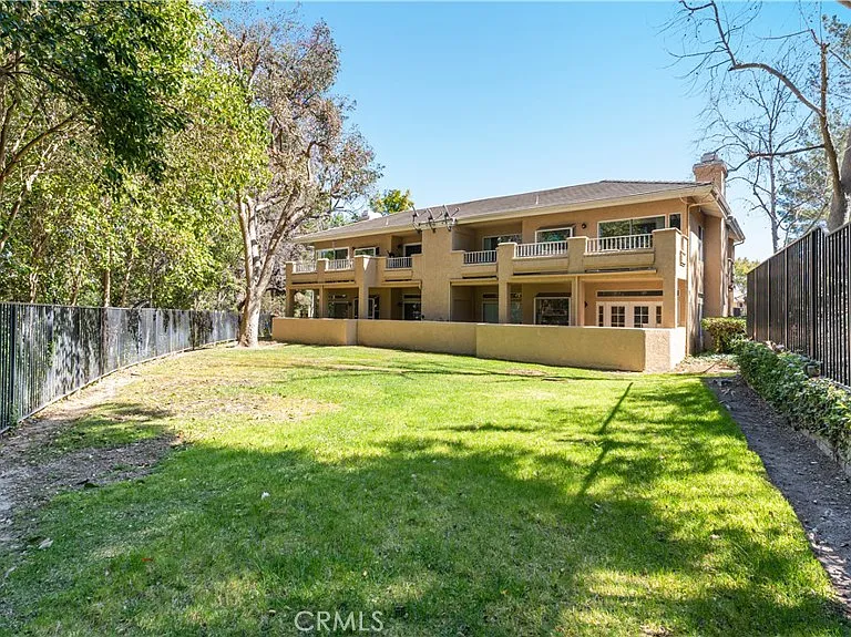 24021 Arroyo Park Dr #25 — Photo 21