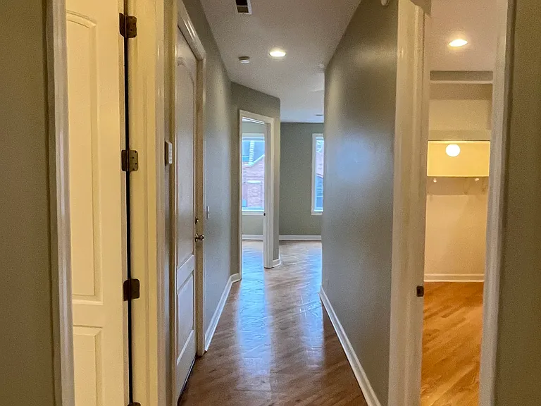 6446 S Maryland Ave #3 — Photo 12