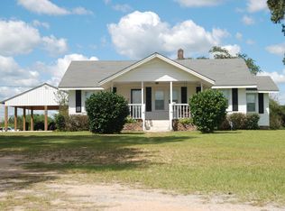 1229 Ernest Pipkins Rd, Lucedale, MS 39452