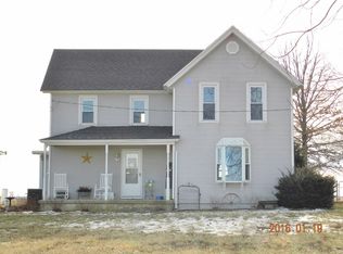 26595 Capp Rd, Sterling, IL 61081