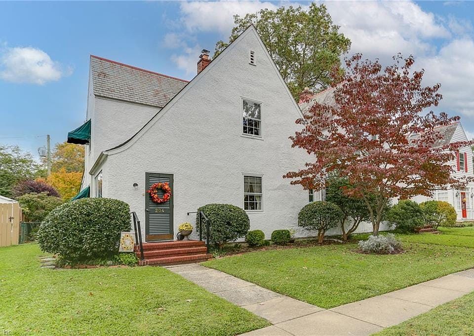 1st image of 204 Palen Ave