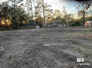 1 Seabright Ave, Elberta, AL 36530