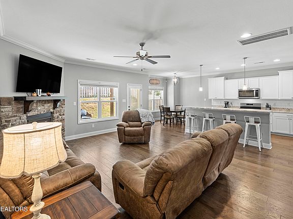4th image of 2942 Spencer Ridge Ln