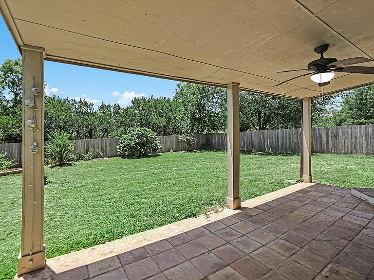 8111 Hawick Dr — Photo 18