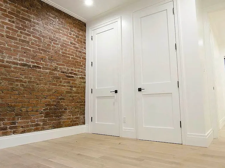 251 Pacific St #5 — Photo 7