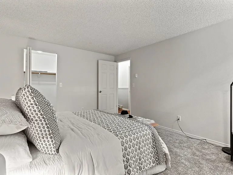 6019 E 6th Ave #L105 — Photo 10