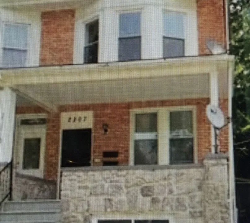 Building Photo 3
