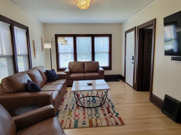 69 Lincoln Ave, Sheboygan, WI 53081