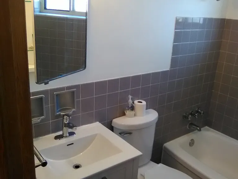 2038 Prospect St — Photo 9