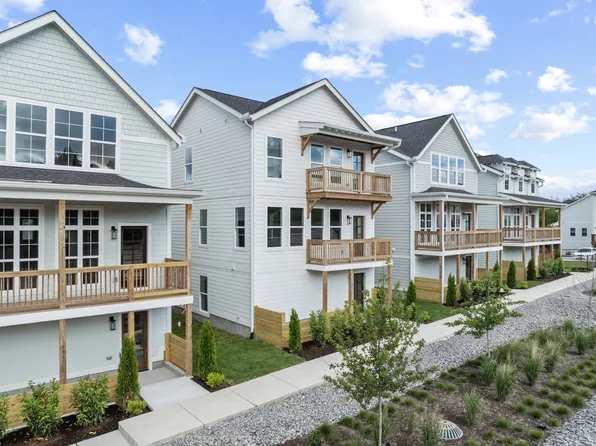 805 Arbor Trace Cir, Nashville, TN 37207
