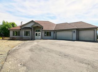 2613 N Larkspur Hill Cir, Palmer, AK 99645