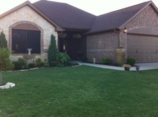 812 Countryside, Aubrey, TX 76227