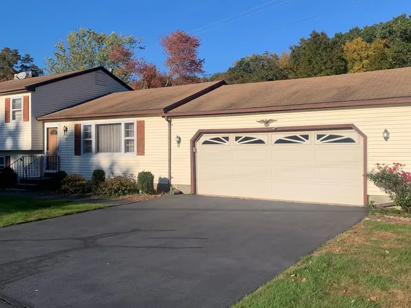 28 Victor Hill Drive, Branford, CT 06405