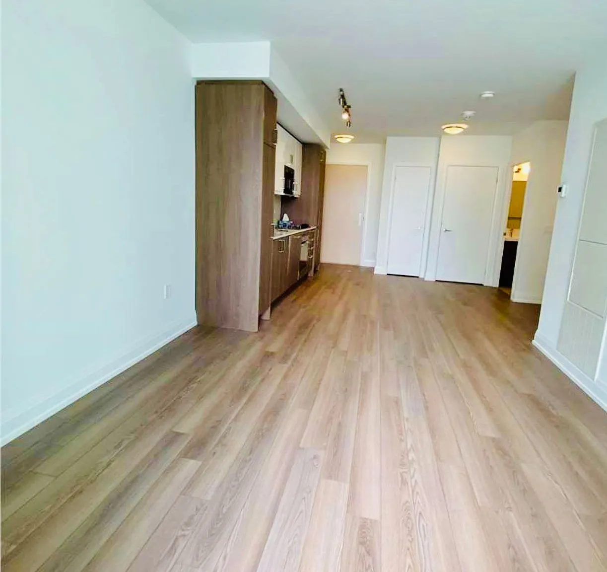 2 bed, $2,350 — Photo 3