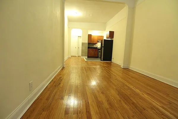 Rented by FirstService Realty (legacy) | media 22