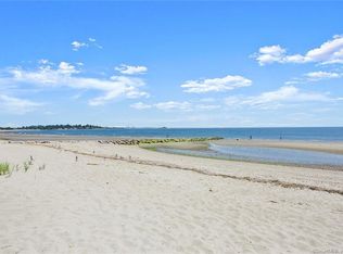 581 Fairfield Beach Rd #MH, Fairfield, CT 06824