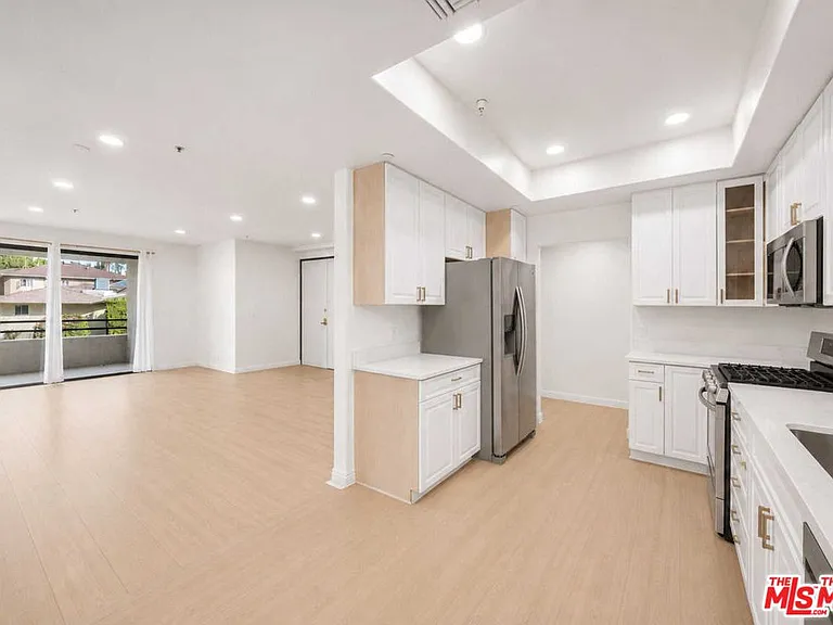 9836 Vidor Dr #1B — Photo 9