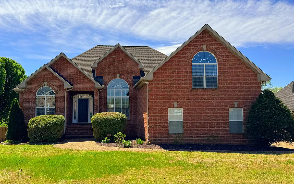 Huge Yard! ~.8Acres
Back yard is fully fenced-in - 806 Muscogee Way