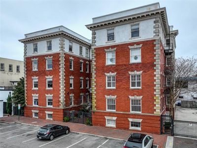 429 W York St APT 1B, Norfolk, VA, 23510