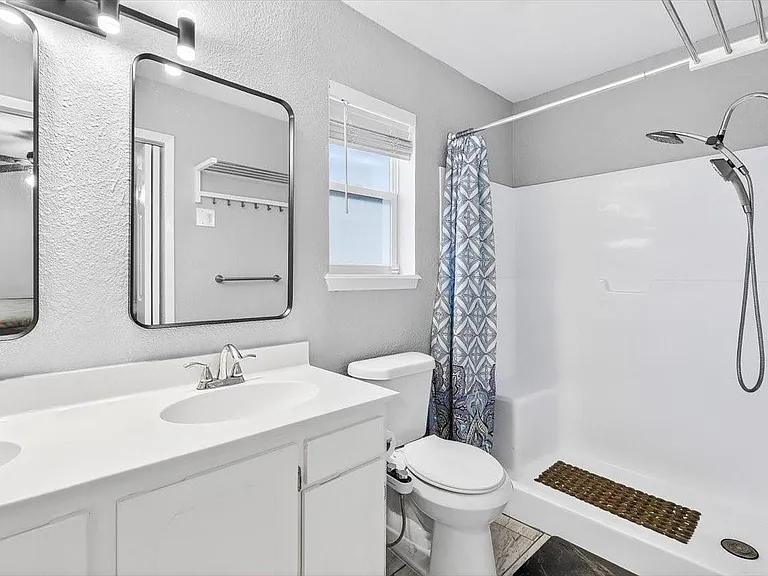 1749 Dawn Breeze Dr — Photo 19