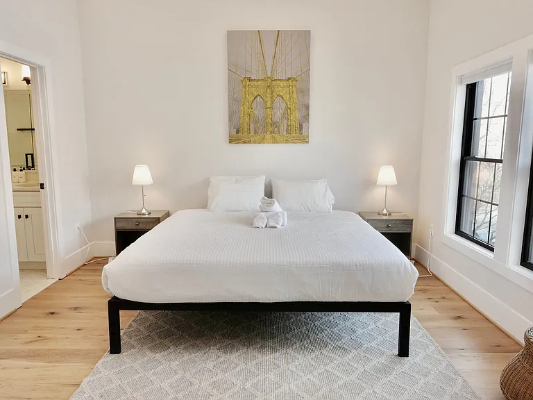 1454 Spring Rd NW — Photo 17