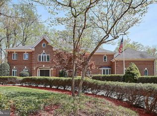 10848 Henderson Rd, Fairfax Station, VA 22039