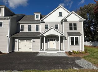 248 Hunnewell St, Needham, MA 02494