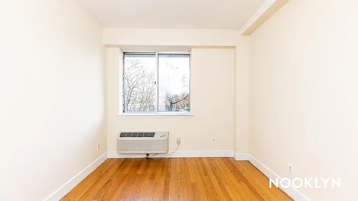 Rented by Nooklyn NYC LLC | media 29