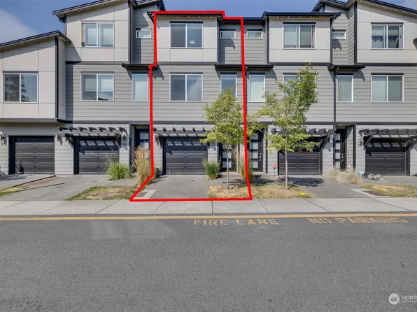 3230 148th Street SW #D3, Lynnwood, WA 98037