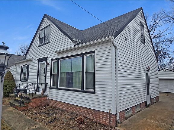 2nd image of 351 Clarmont Rd
