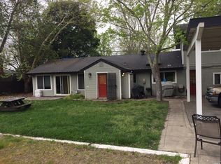 152 Middle Rincon Rd, Santa Rosa, CA 95409